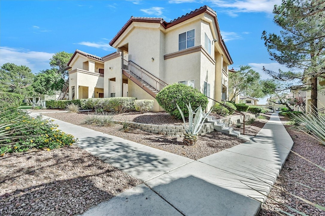 8501 West University Avenue 2061