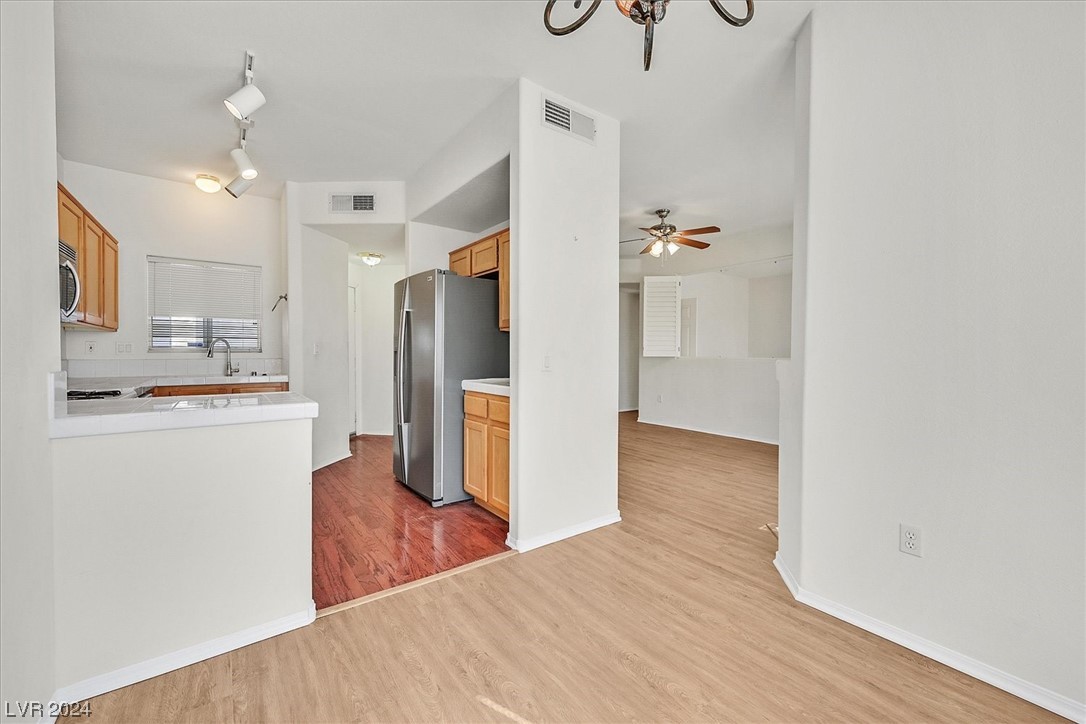 8501 West University Avenue 2061