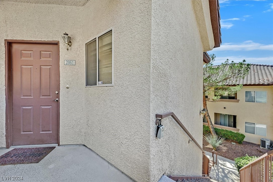 8501 West University Avenue 2061