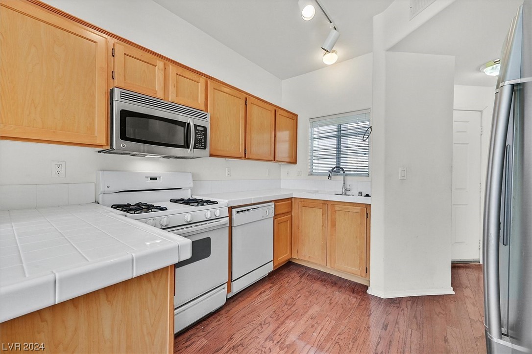 8501 West University Avenue 2061