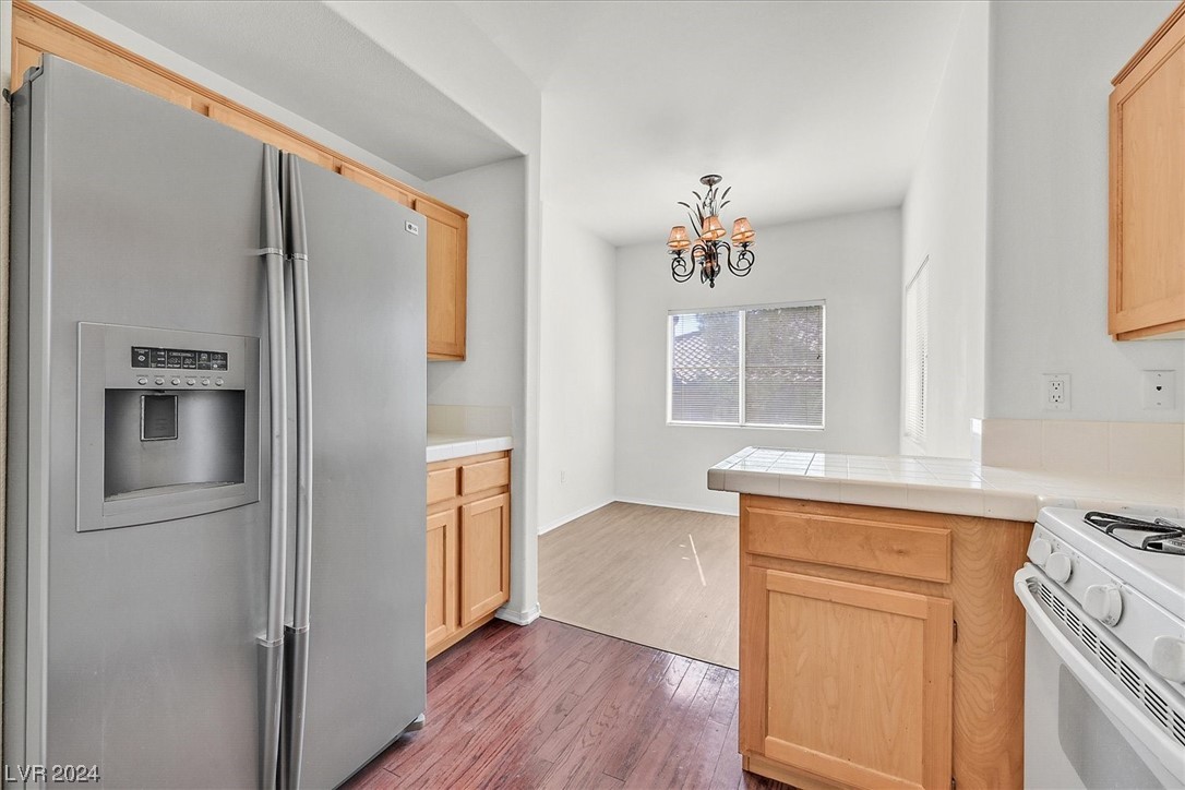 8501 West University Avenue 2061