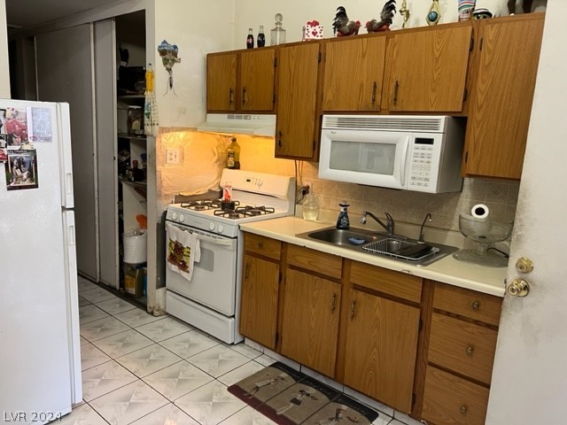 2120 Peyton Drive
