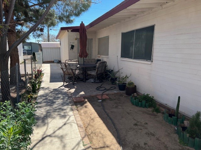2120 Peyton Drive