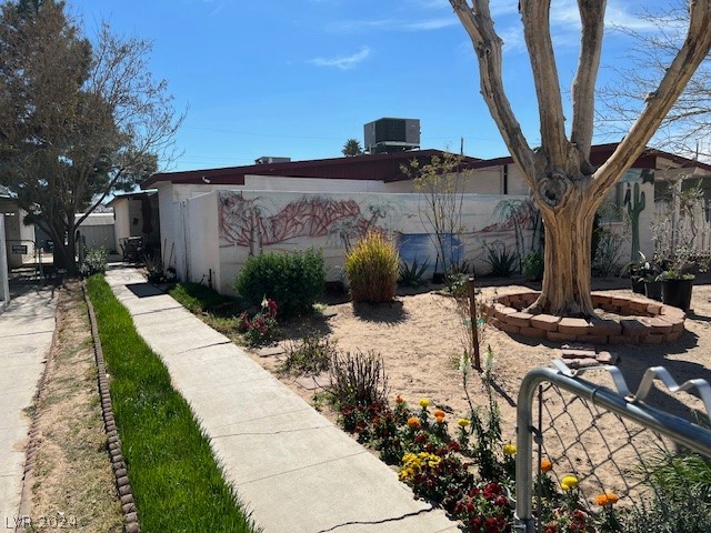 2120 Peyton Drive