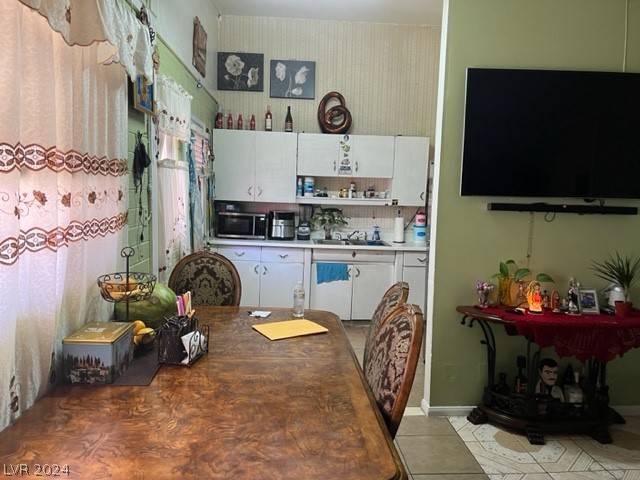 2120 Peyton Drive