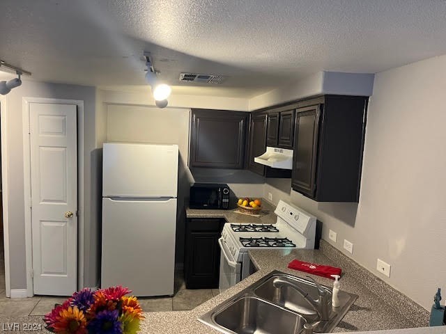 10245 South Maryland Parkway 162