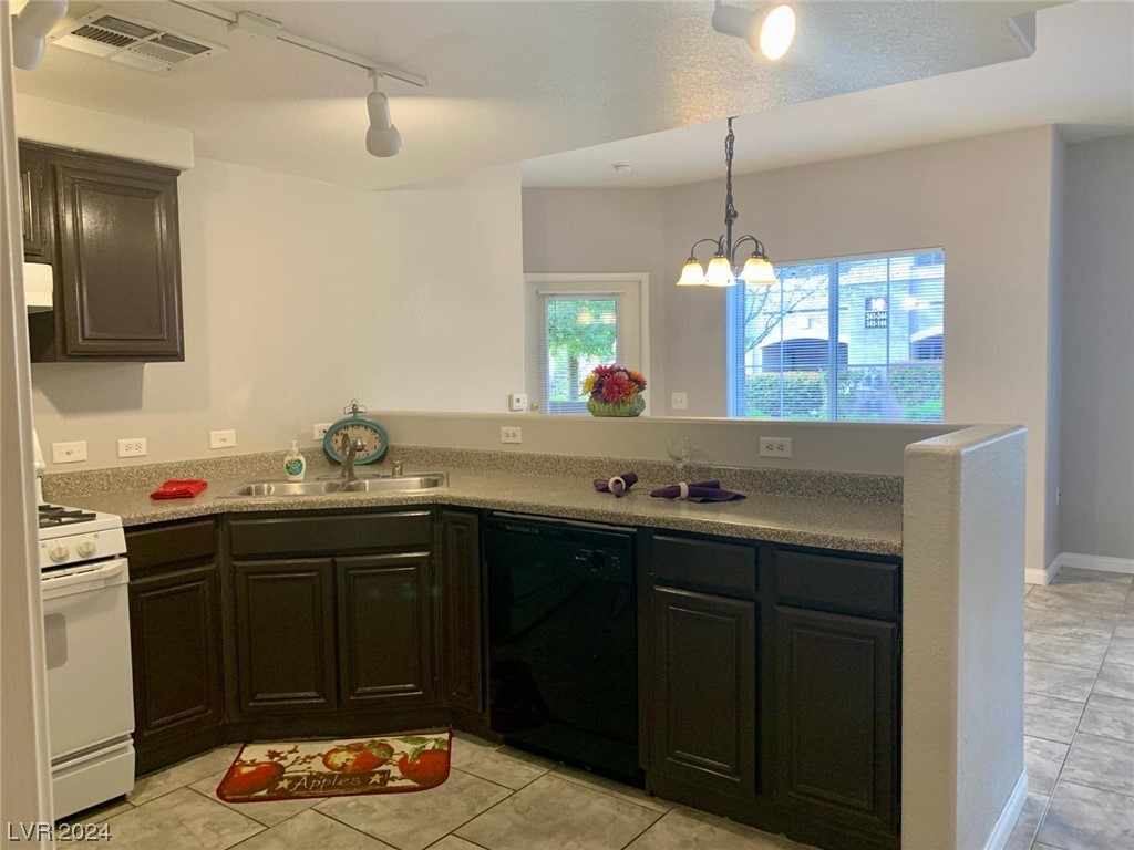 10245 South Maryland Parkway 162