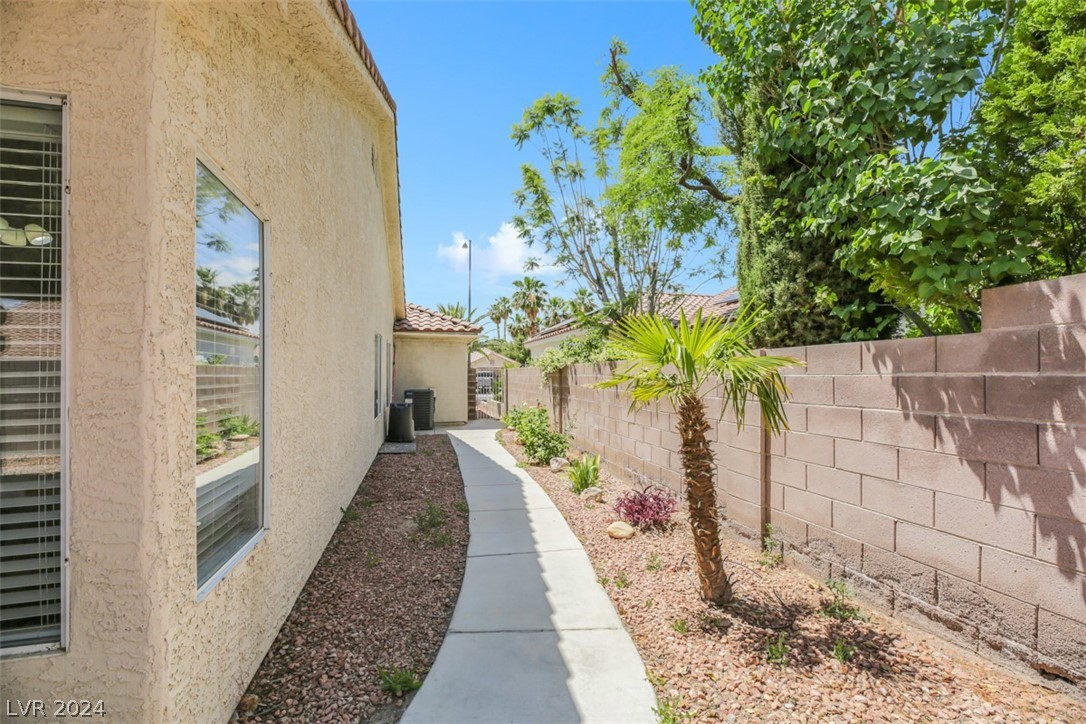 4556 Gonzales Drive