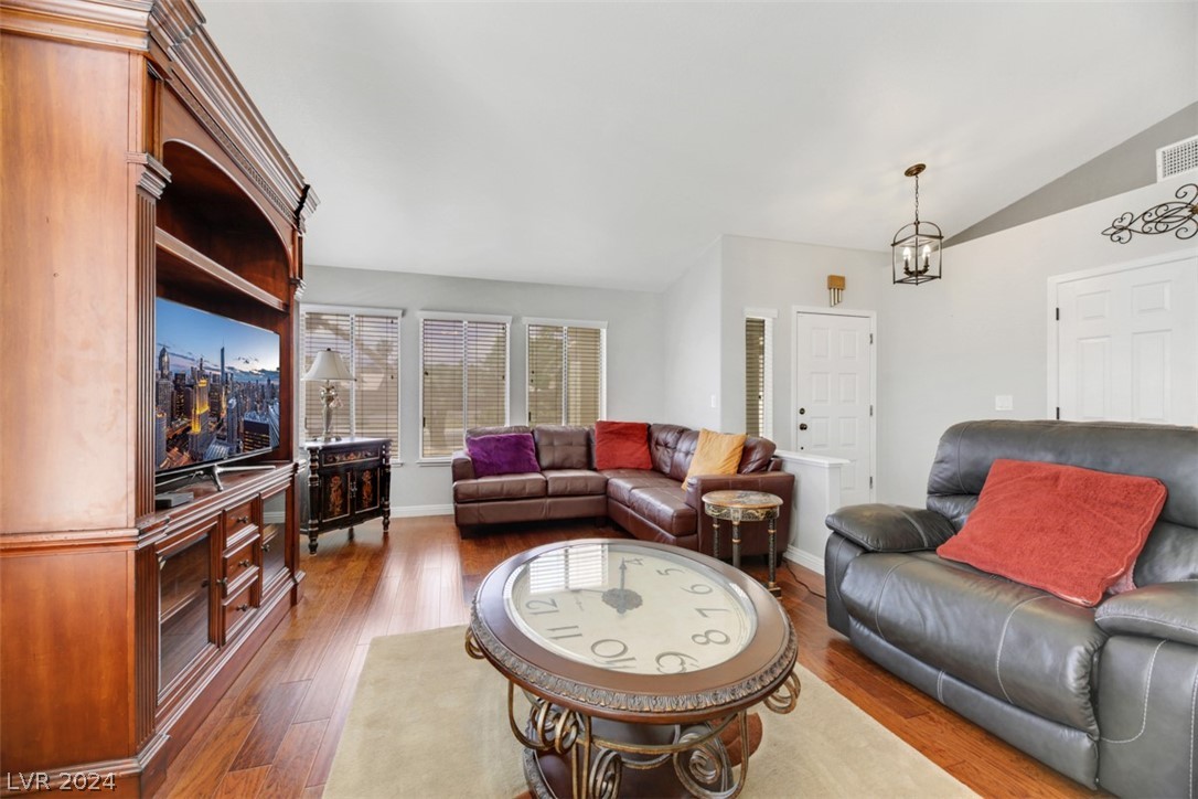 4556 Gonzales Drive