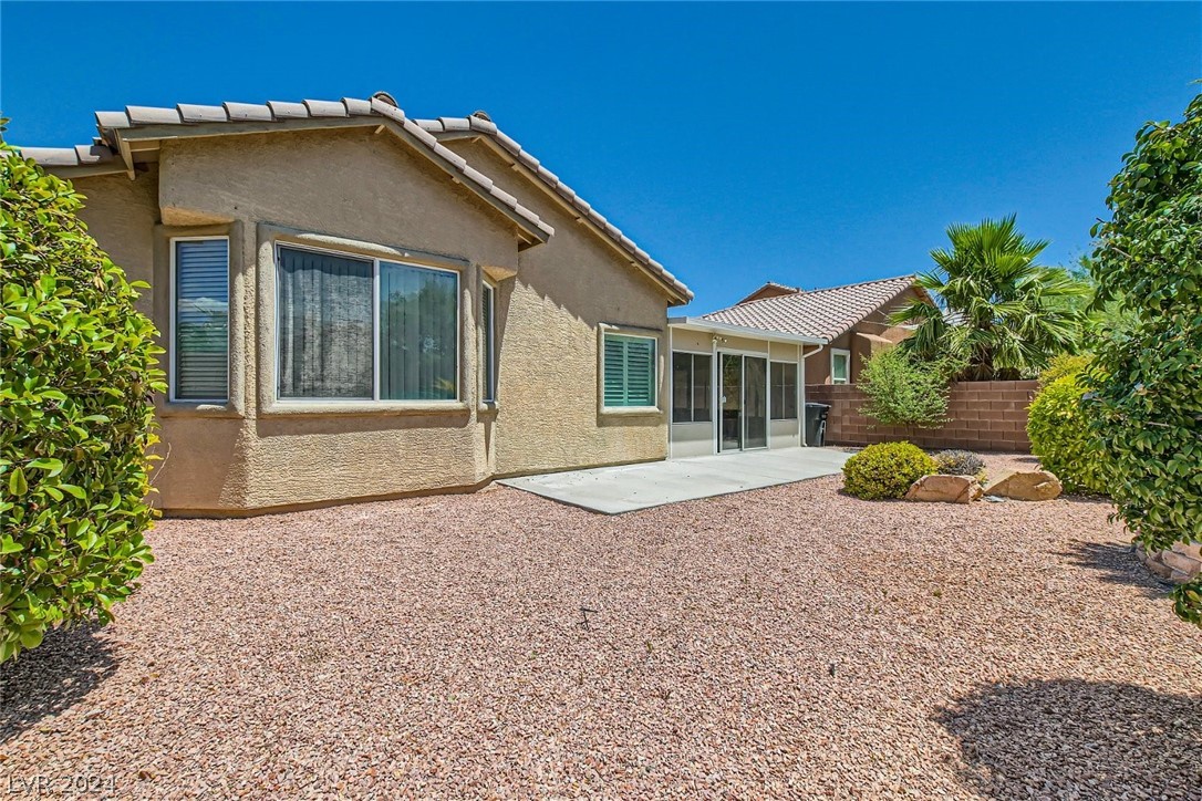 2221 Saddlebill Court