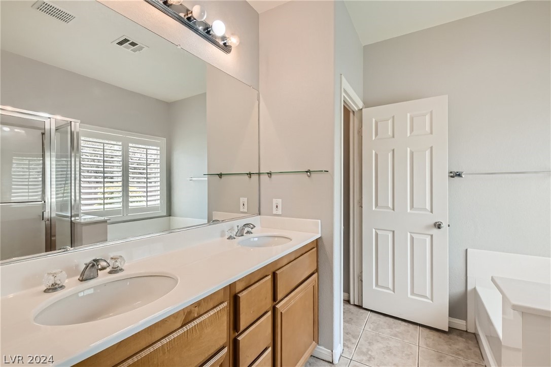 2221 Saddlebill Court
