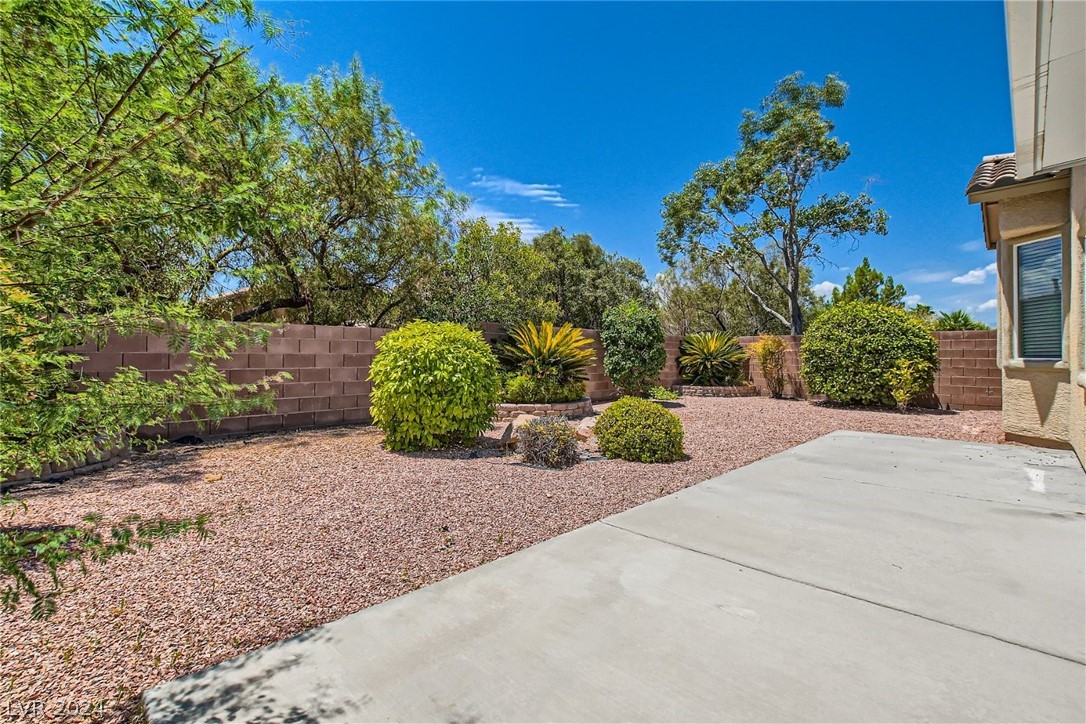 2221 Saddlebill Court