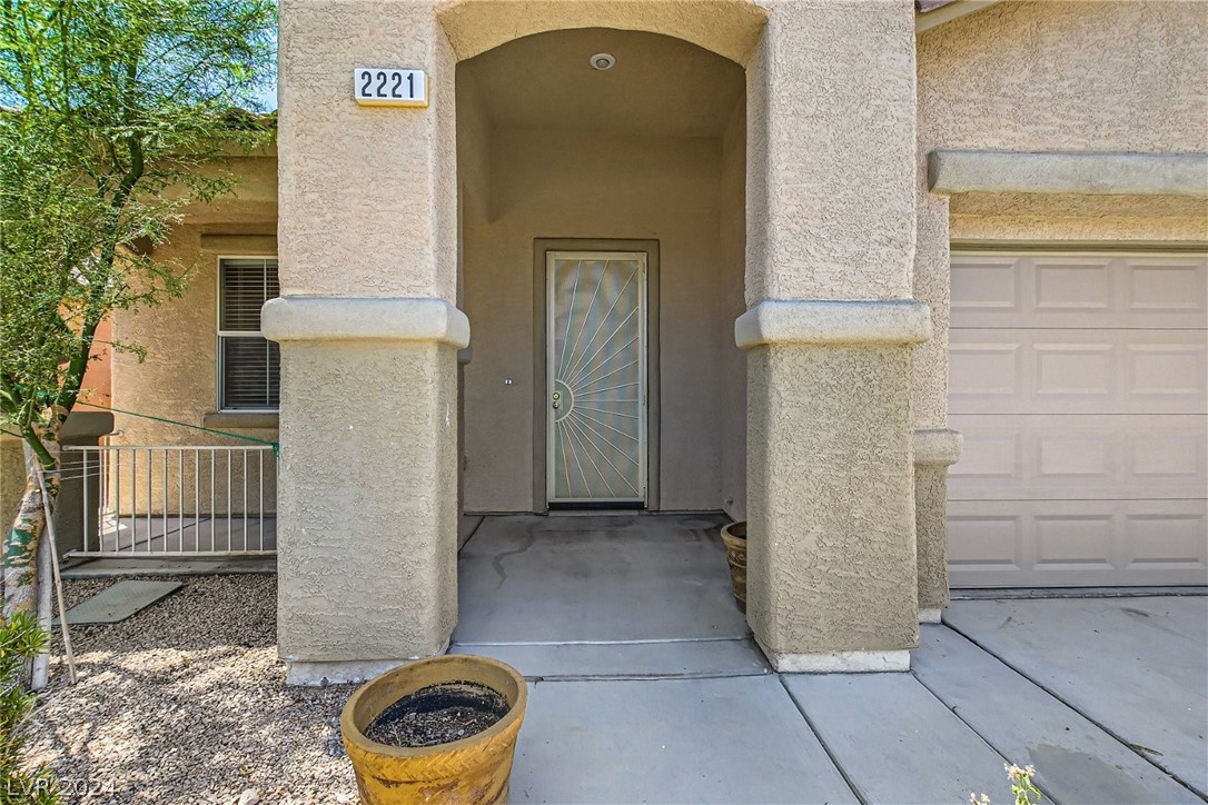 2221 Saddlebill Court