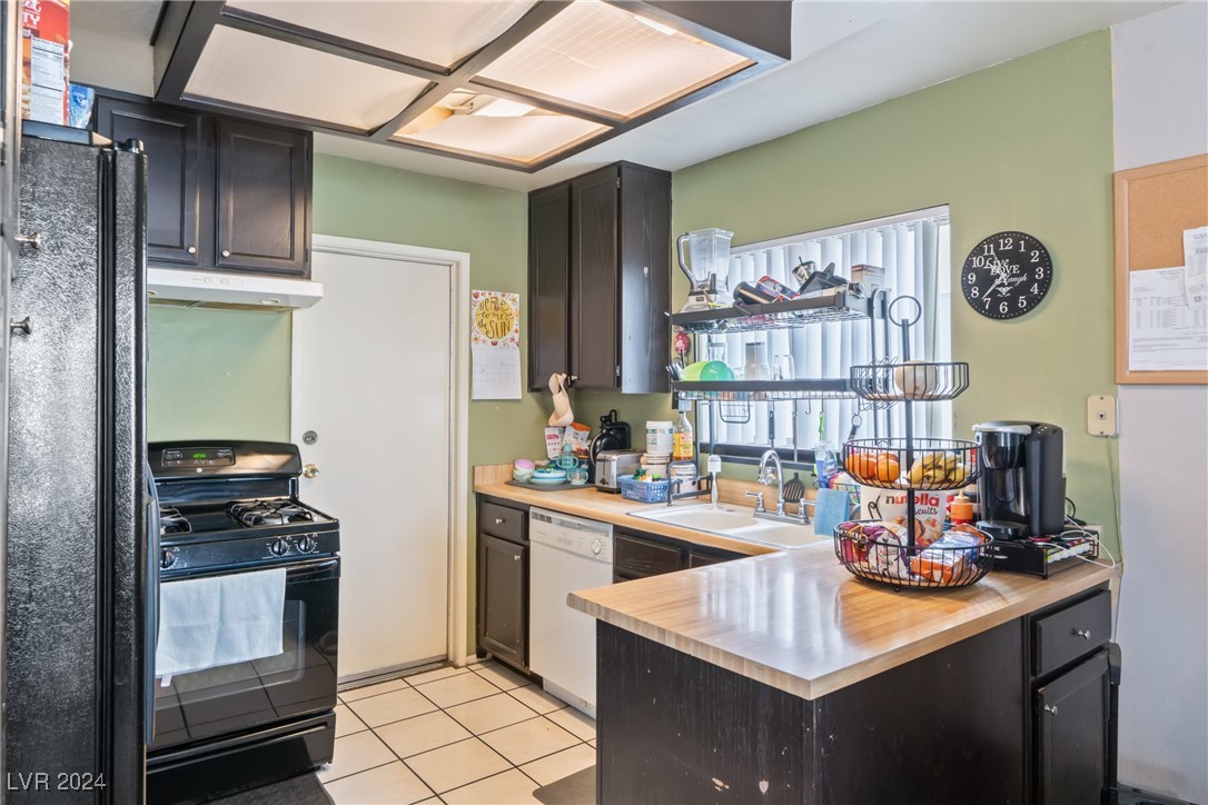 6624 Fredonia Drive