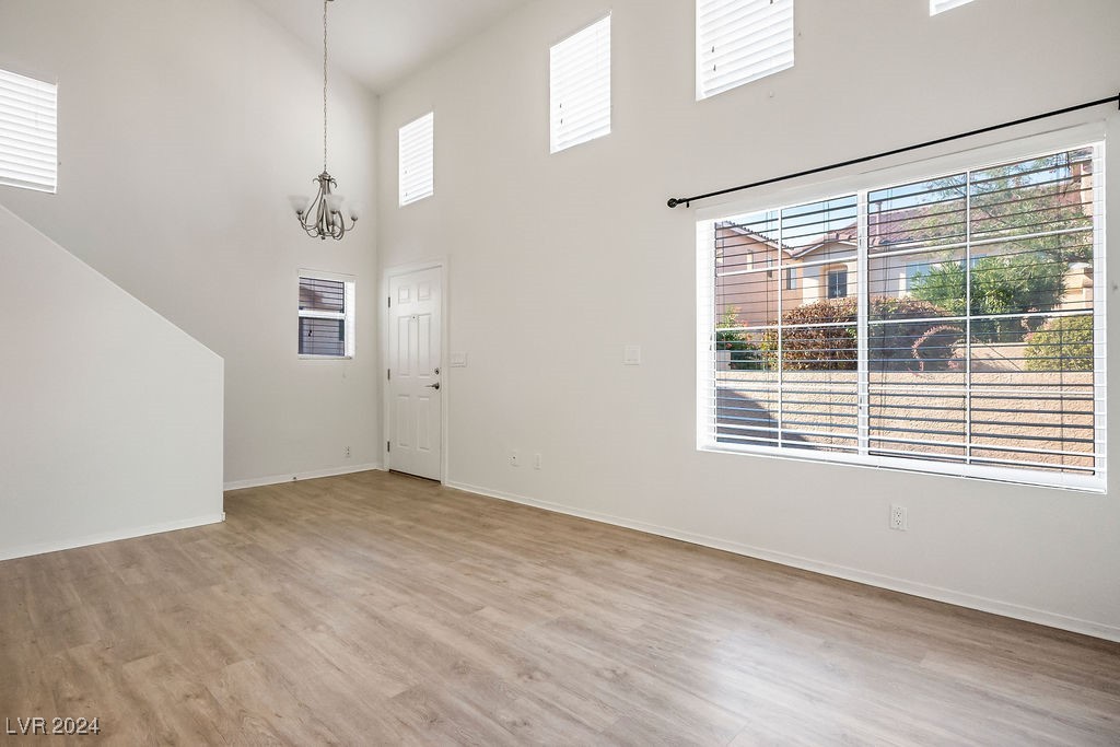 34 Belle Essence Avenue