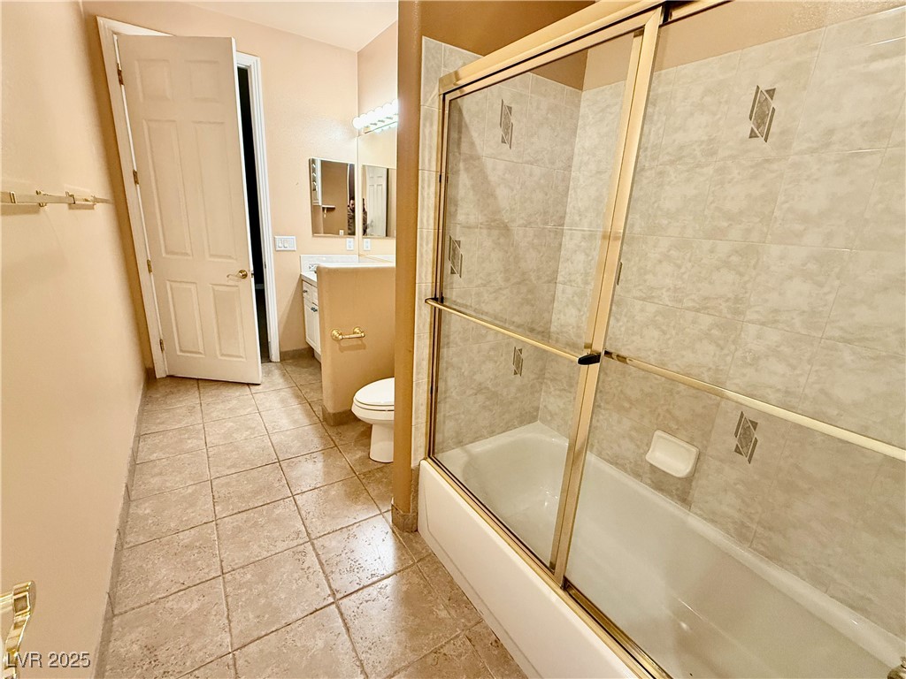 10008 Rolling Glen Court