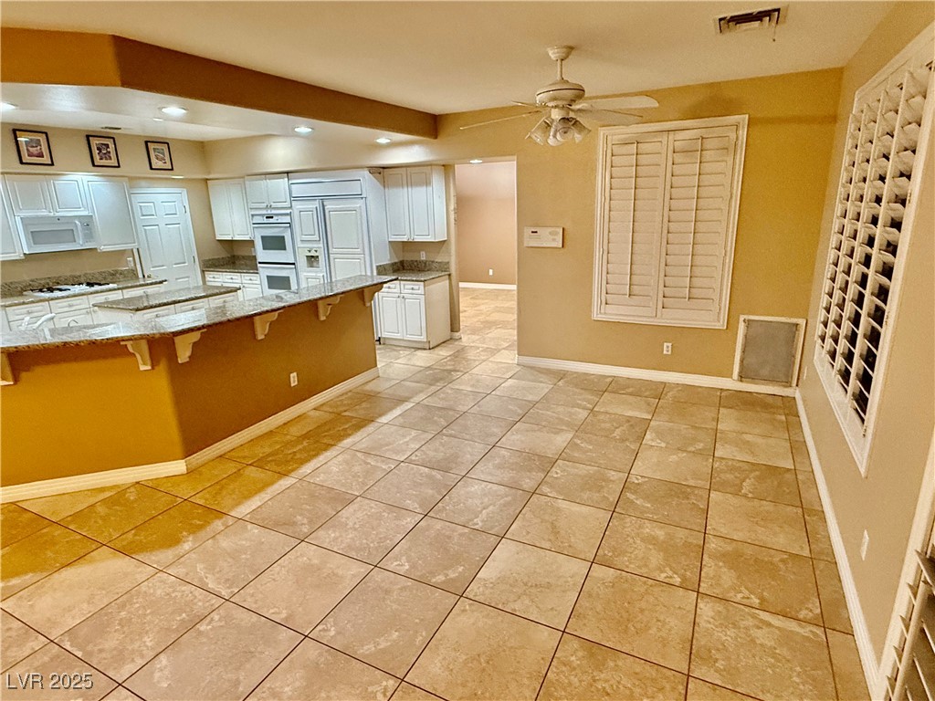 10008 Rolling Glen Court