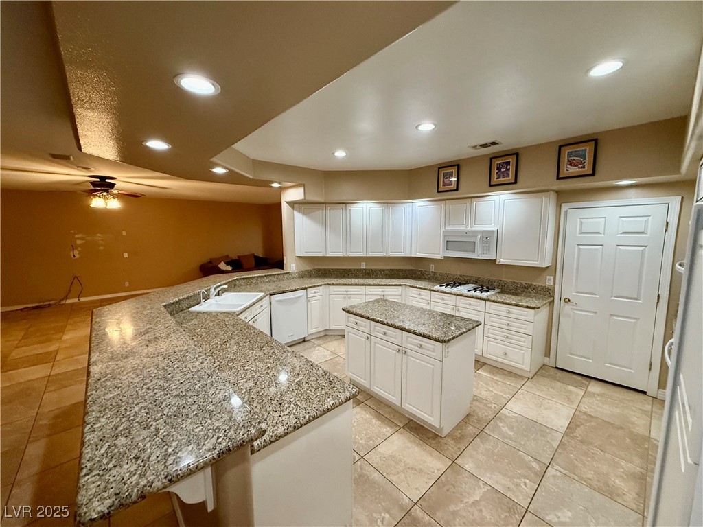 10008 Rolling Glen Court