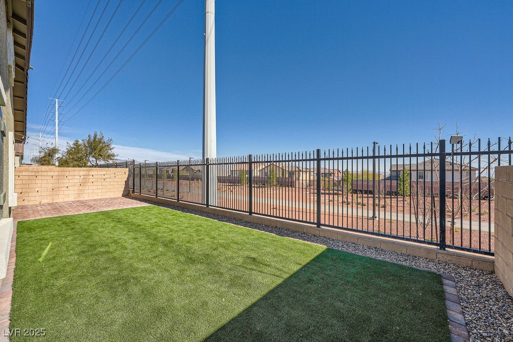 7206 Liberty Landing Street