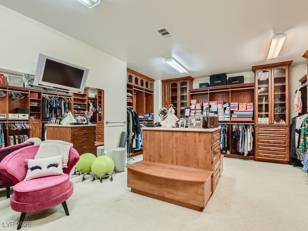 2038 Cherry Creek Circle