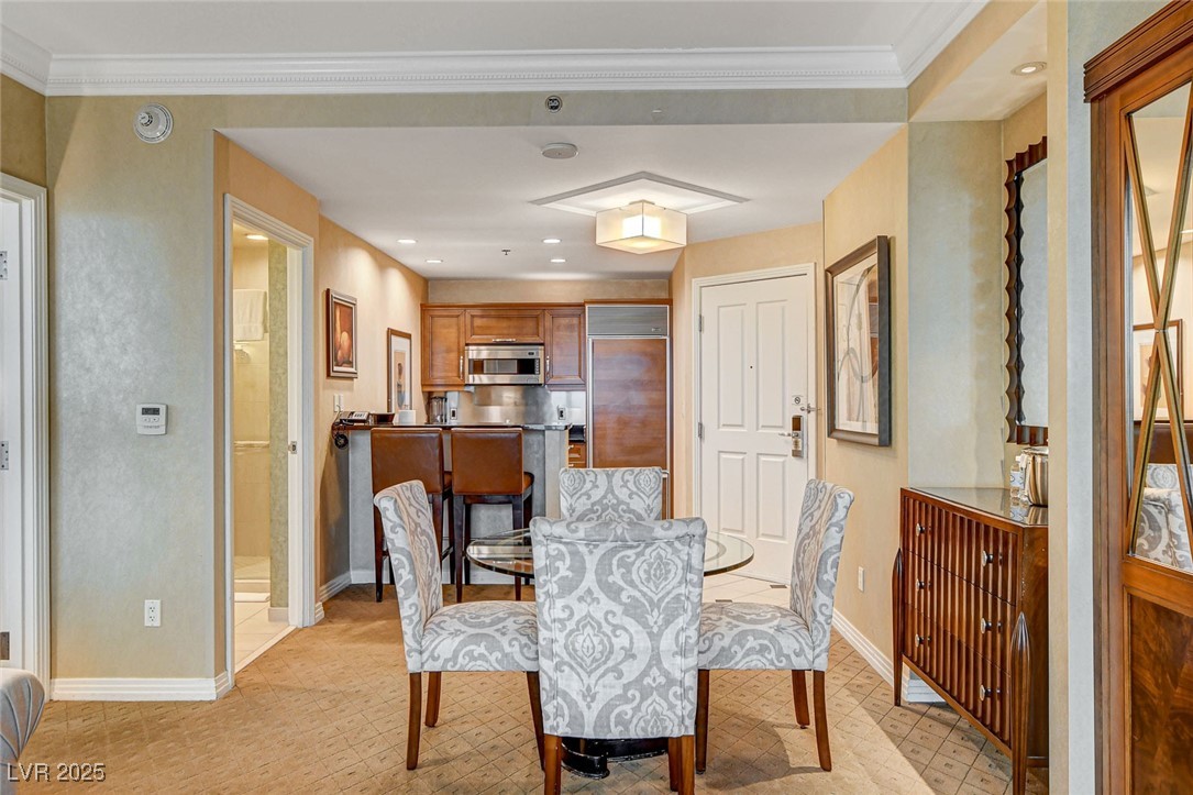 145 East Harmon Avenue 1802