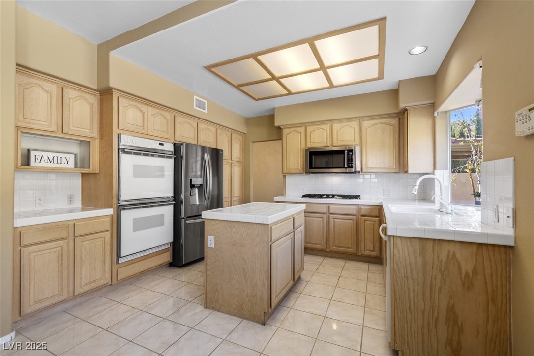 1505 Breeze Canyon Drive