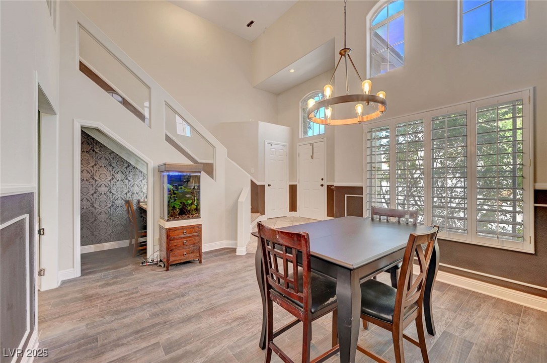 8633 Radiant Ruby Avenue