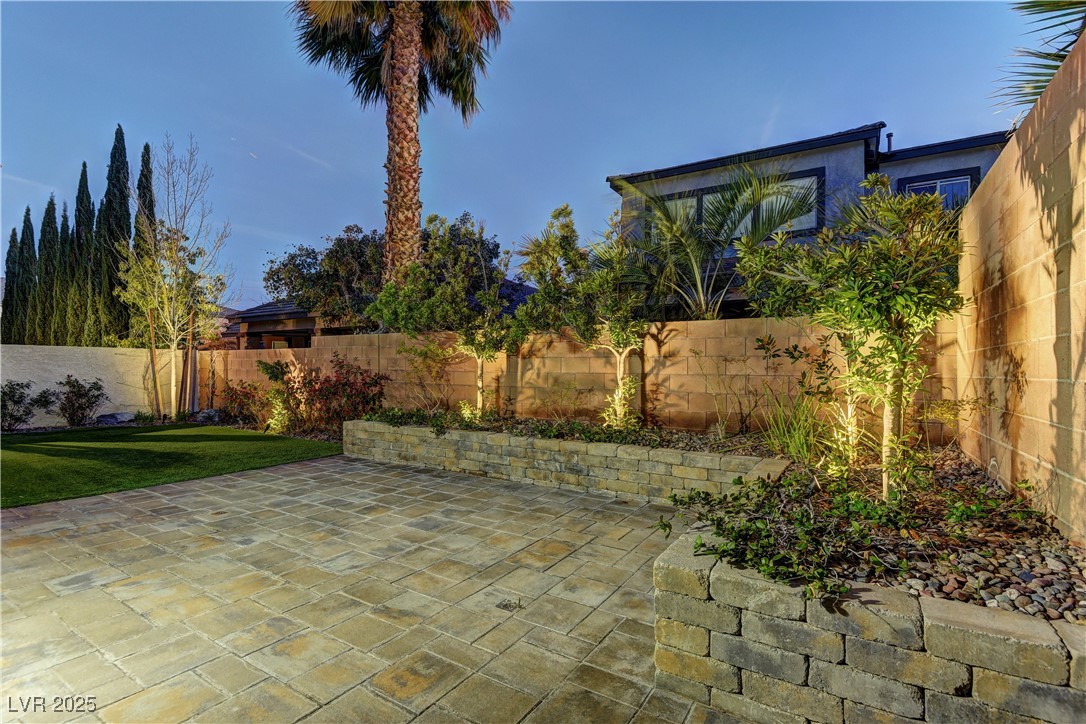 11221 Stanwick Avenue