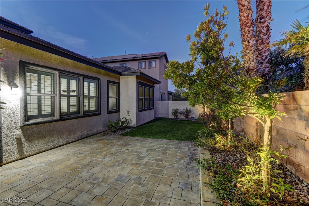 11221 Stanwick Avenue