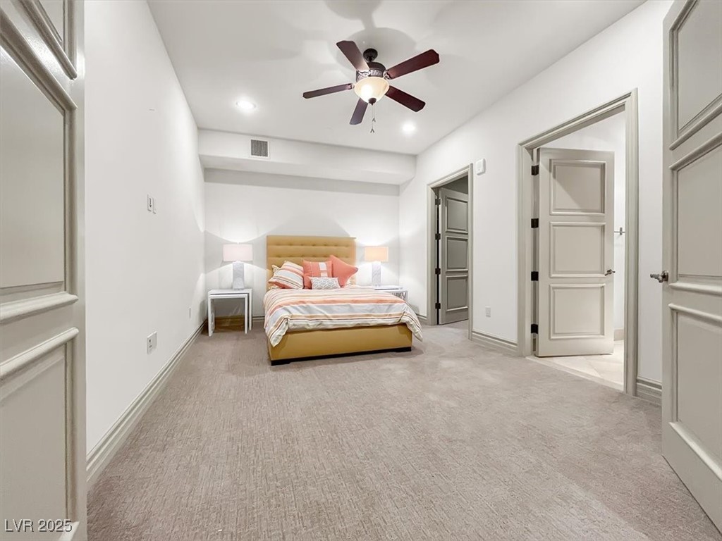 9101 Alta Drive 18