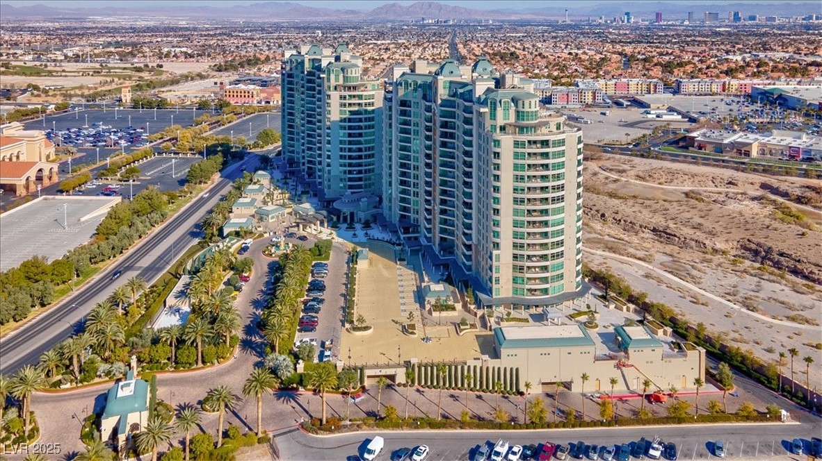 9101 Alta Drive 18