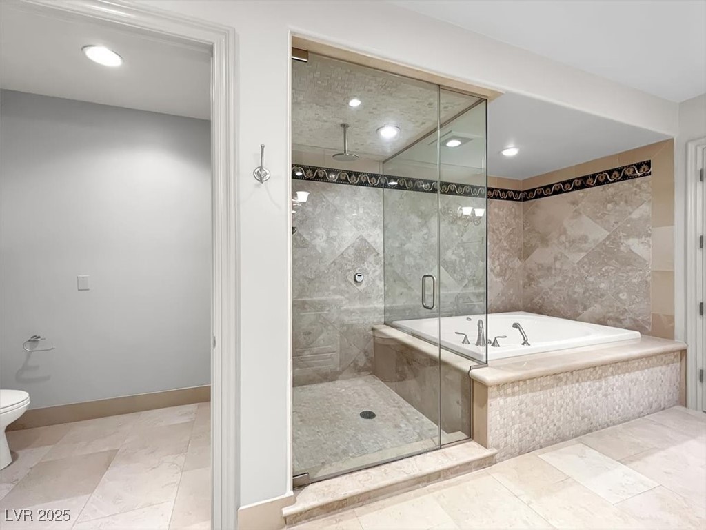 9101 Alta Drive 18