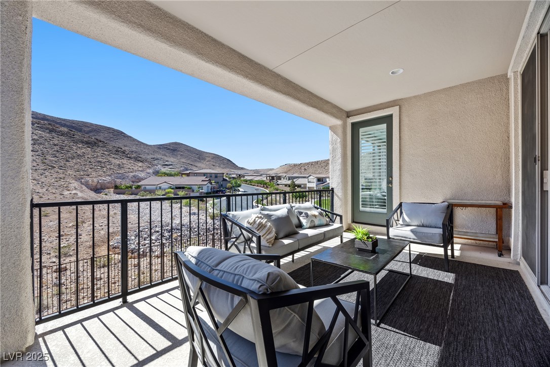 12705 Coastline Shadow Street