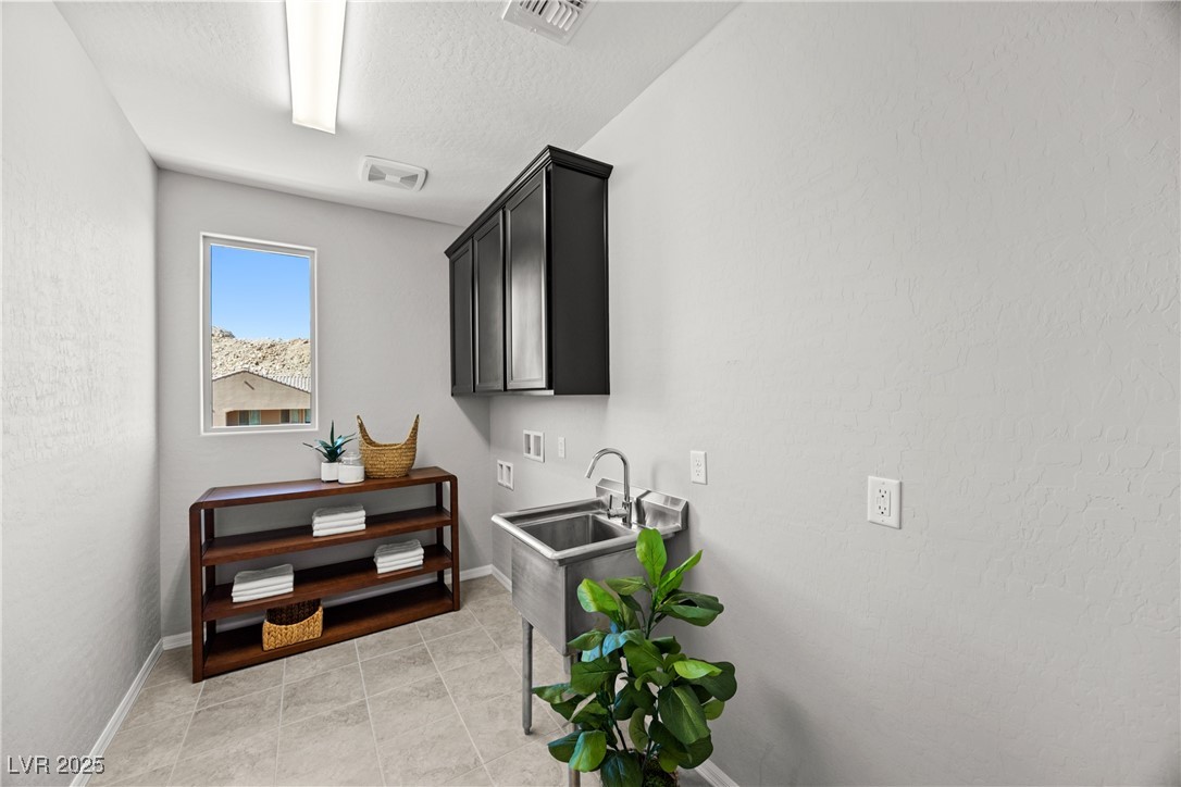 12705 Coastline Shadow Street