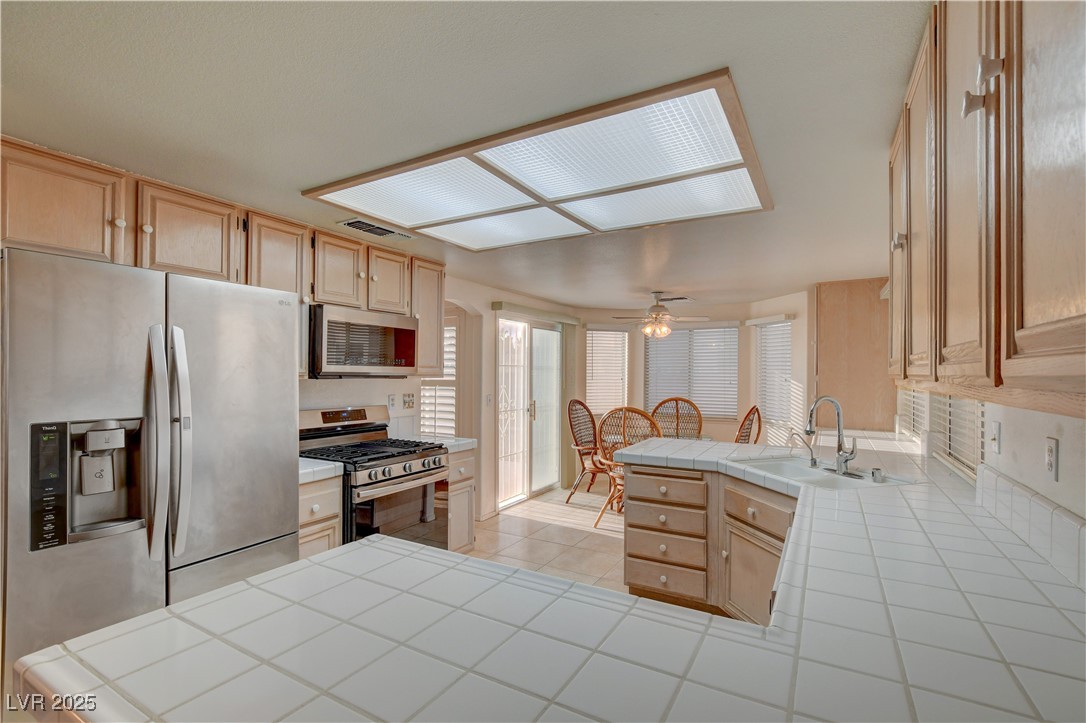 5124 Appealing Court