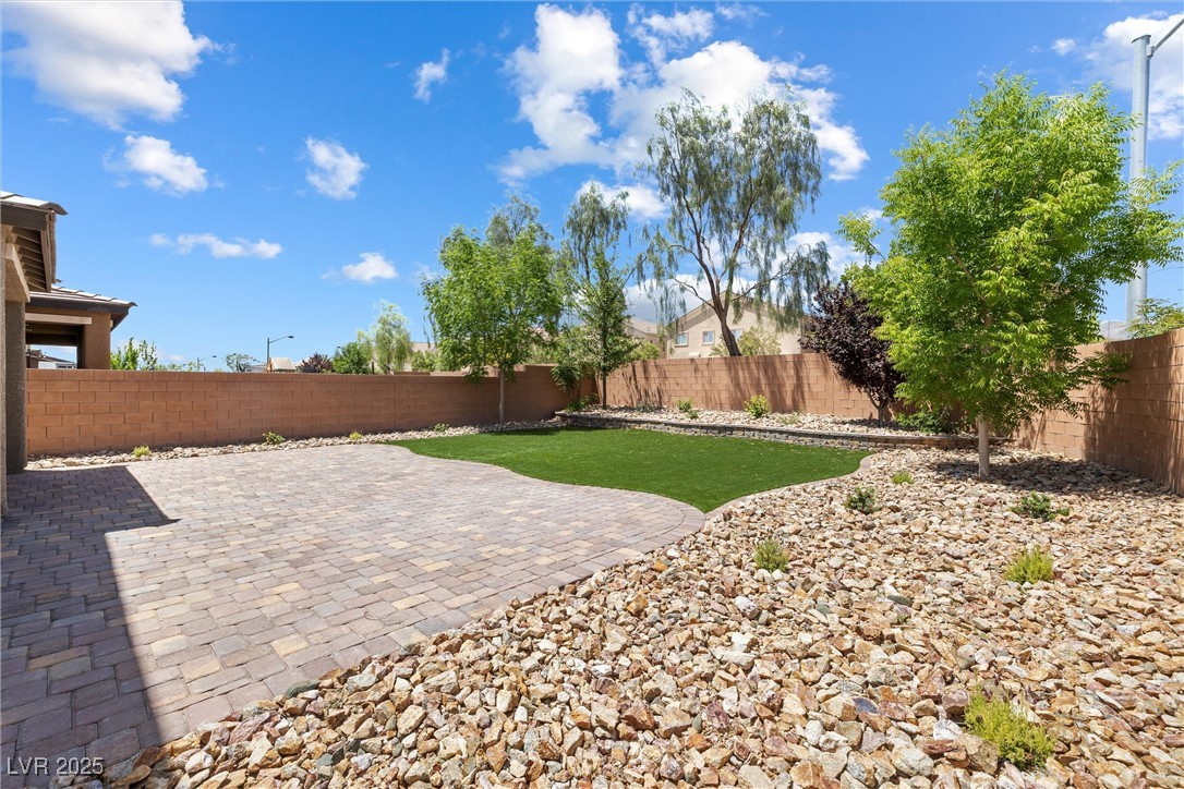 6783 Pleasant Flower Street