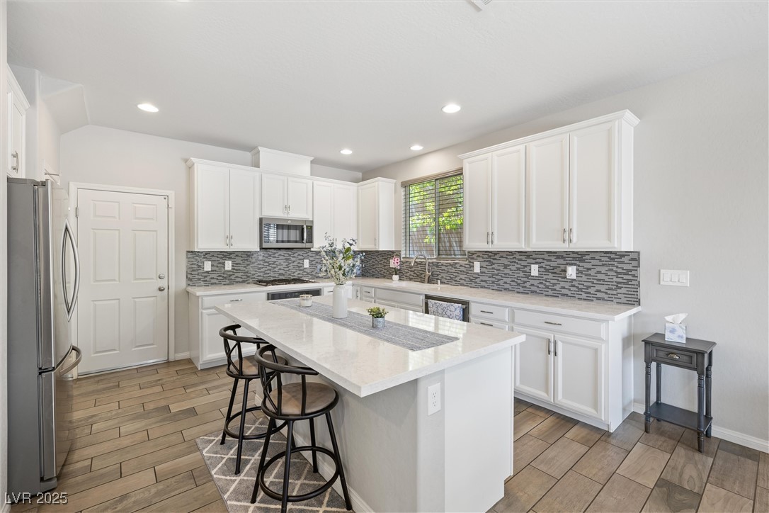 6783 Pleasant Flower Street