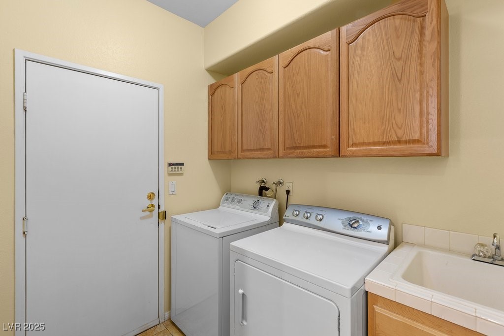 2033 Summer Spruce Place 102