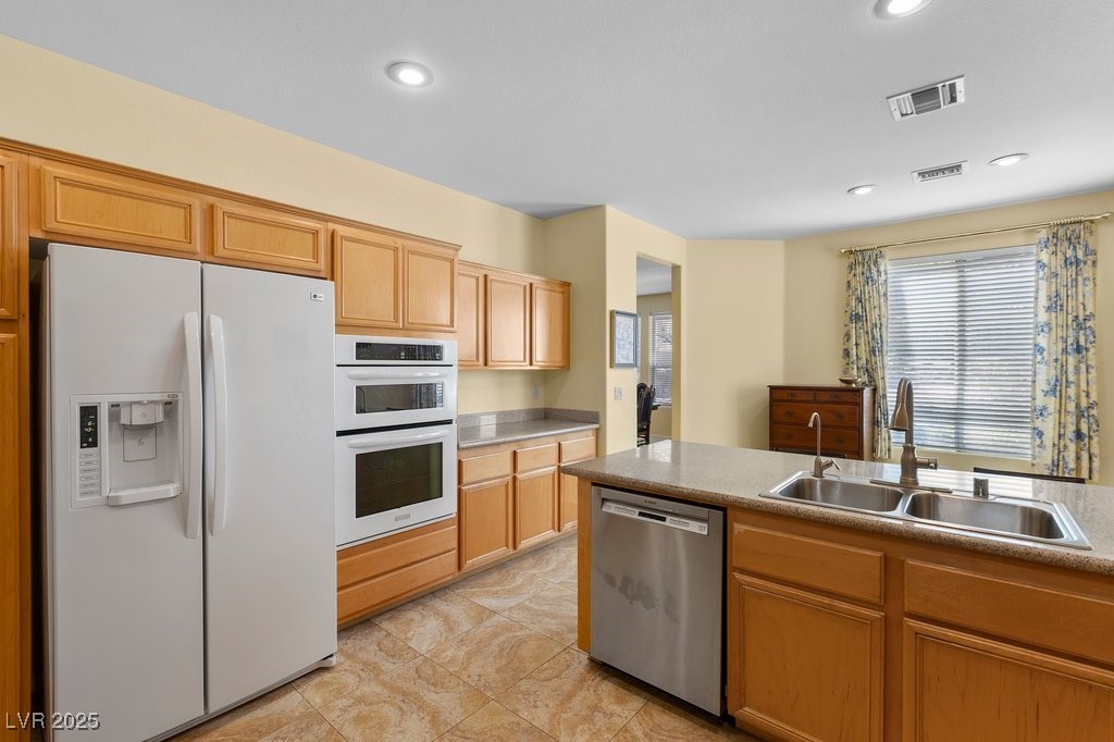 2033 Summer Spruce Place 102