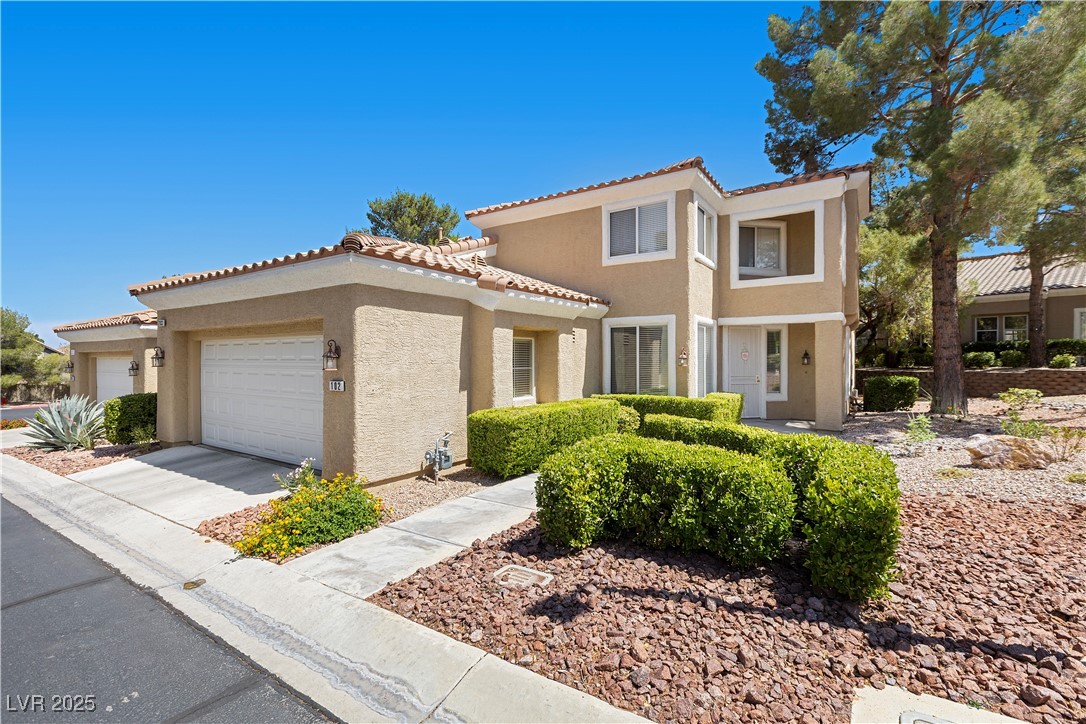 2033 Summer Spruce Place 102