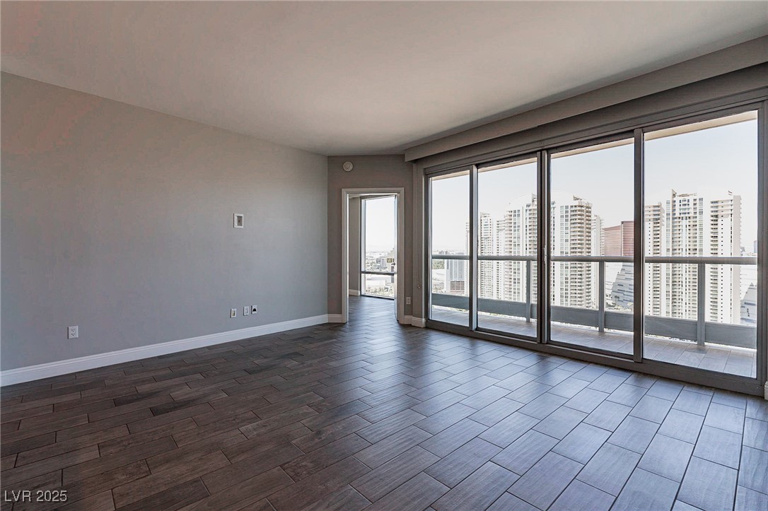 222 Karen Avenue 2804