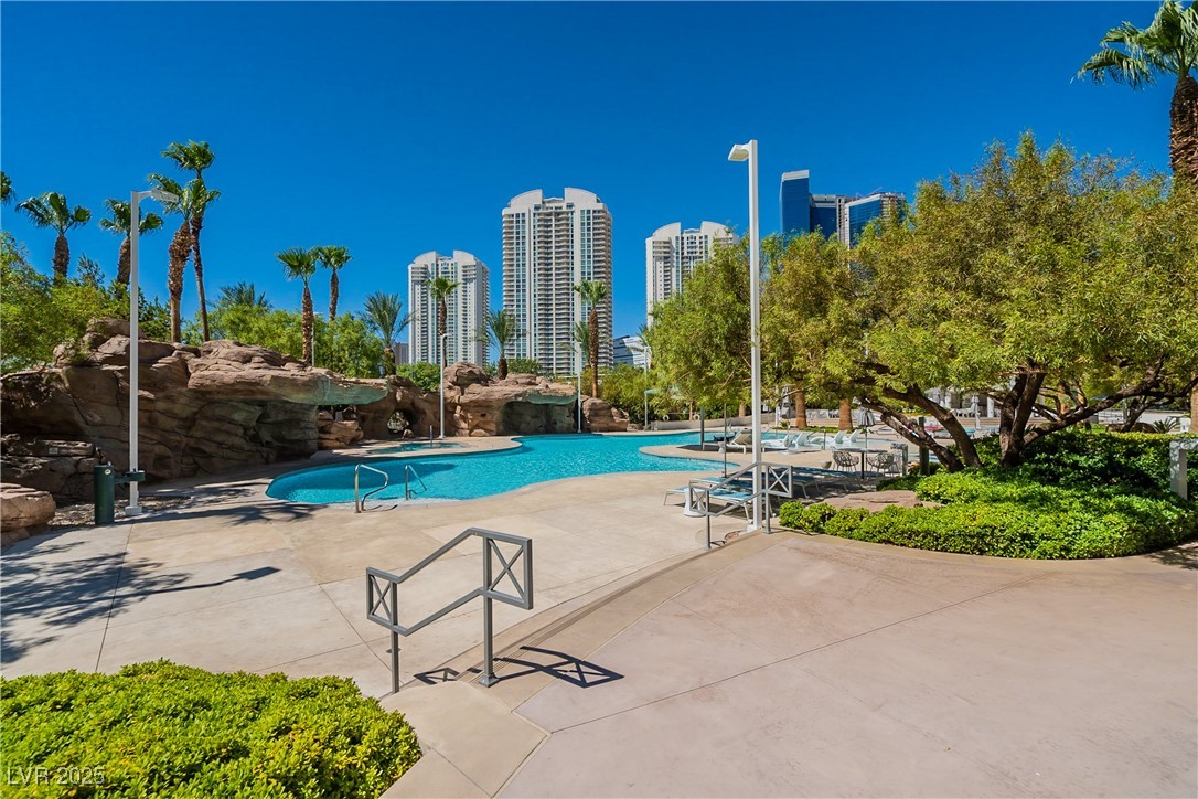 222 Karen Avenue 2804