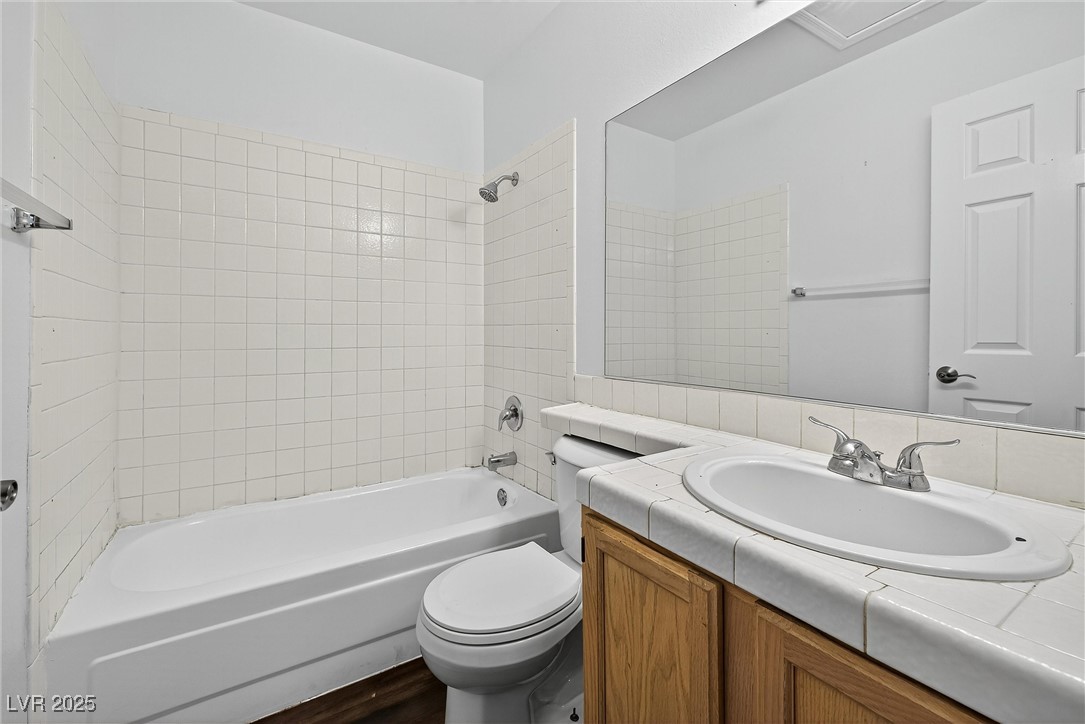 2132 Chertsey Drive B