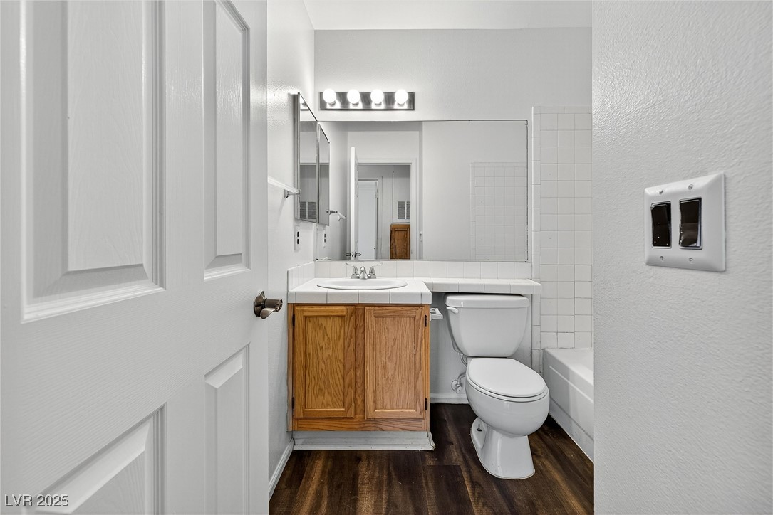 2132 Chertsey Drive B