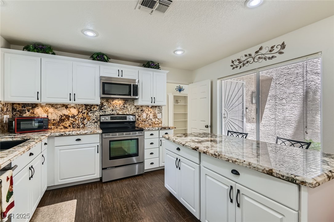 7068 Bright Springs Court