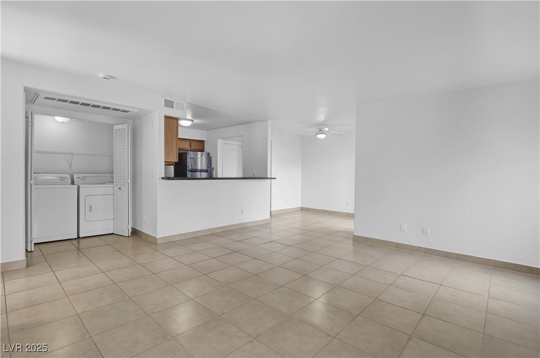 9325 West DESERT INN Road 177