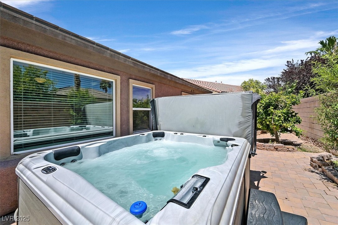 7341 Royal Melbourne Drive