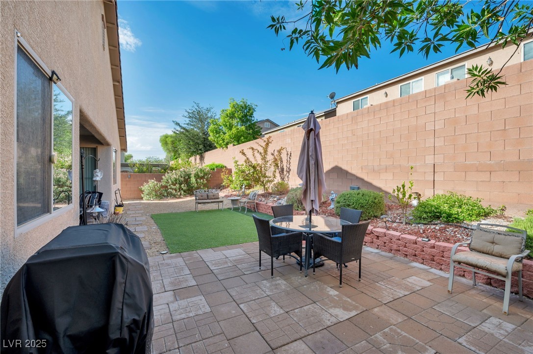 7431 Bretton Oaks Street