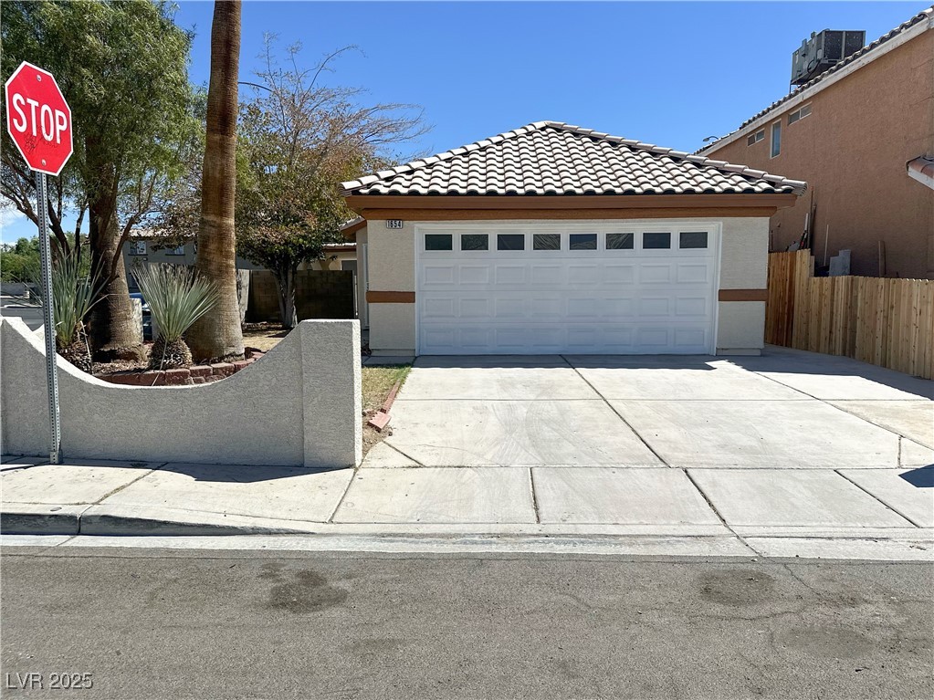 1654 Nesting Way