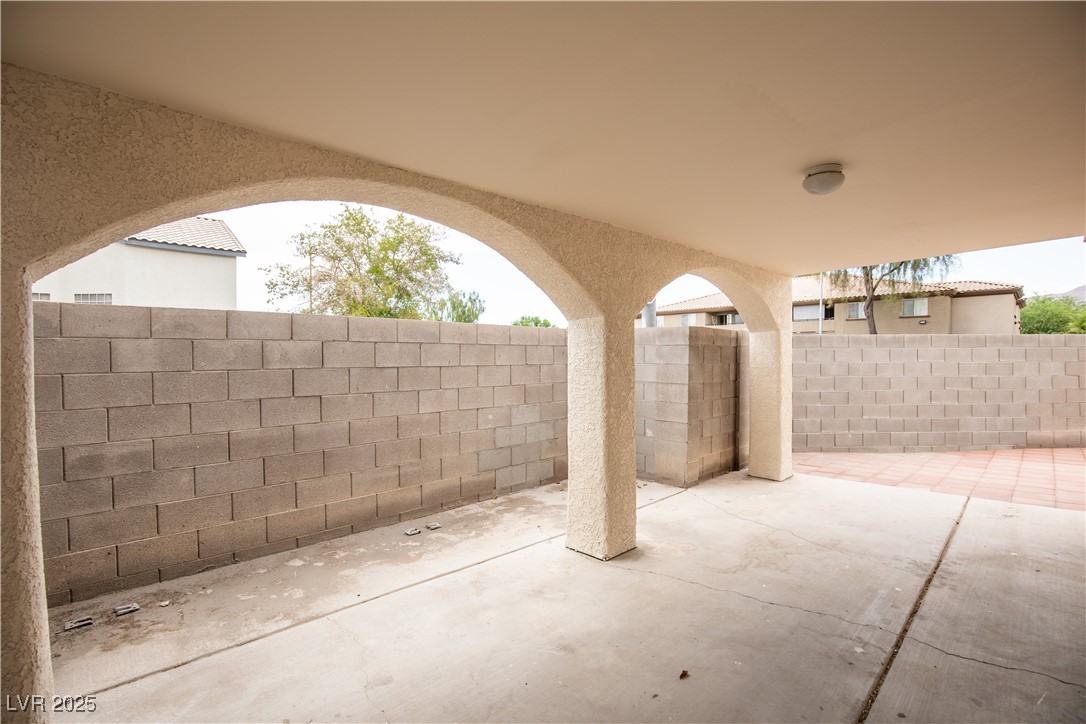 1654 Nesting Way
